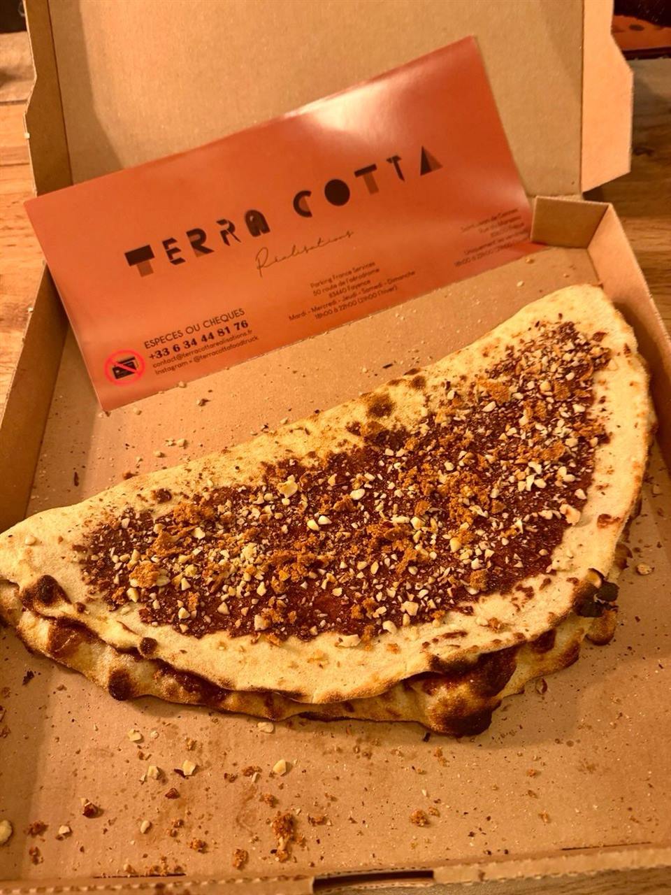 La Pralinette, pizza demi-lune au chocolat et praliné
